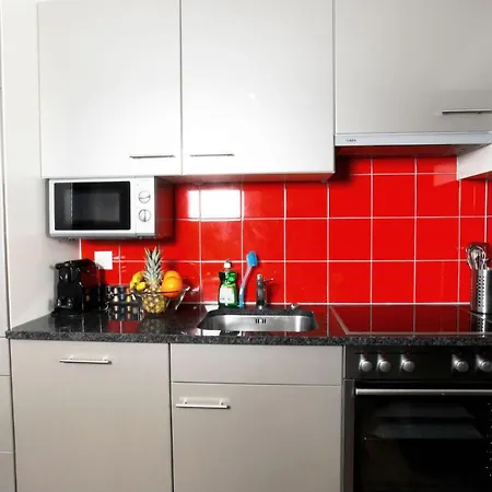 Hitrental Oerlikon Apartment